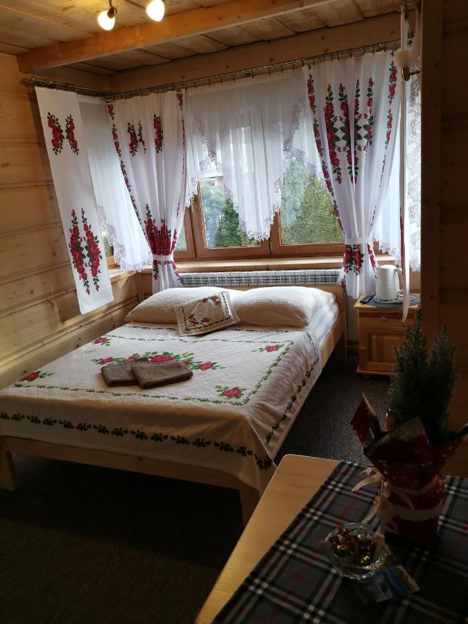 Pokoje Goscinne Pod Limbami Ciche Małe Esterno foto