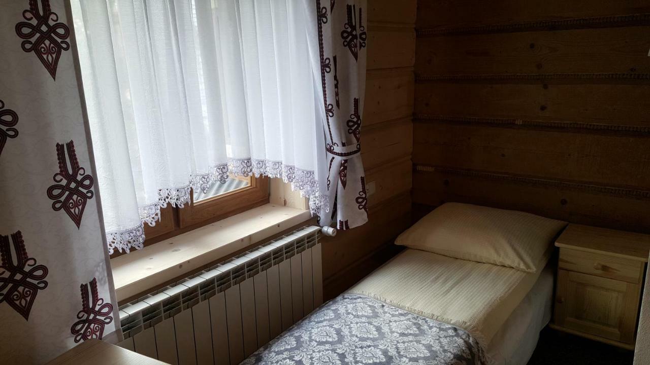 Pokoje Goscinne Pod Limbami Ciche Małe Esterno foto
