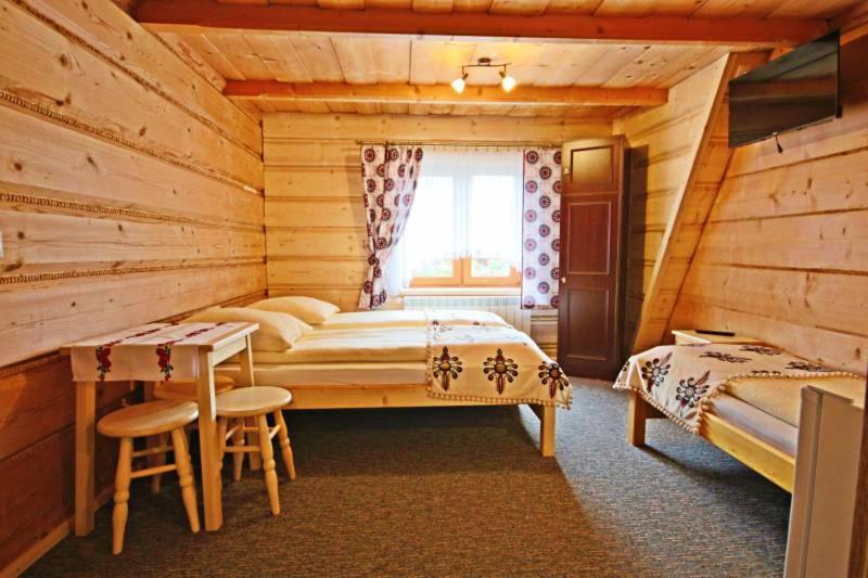Pokoje Goscinne Pod Limbami Ciche Małe Esterno foto